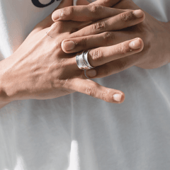 Chozen Engraved Spinner Ring