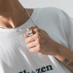 Chozen Engraved Spinner Ring